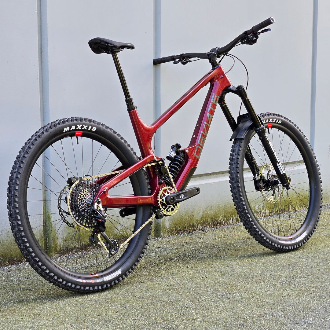 Custom Deviate Cycles Claymore UDH  XL - Rockshox Ultimate / Eagle 90